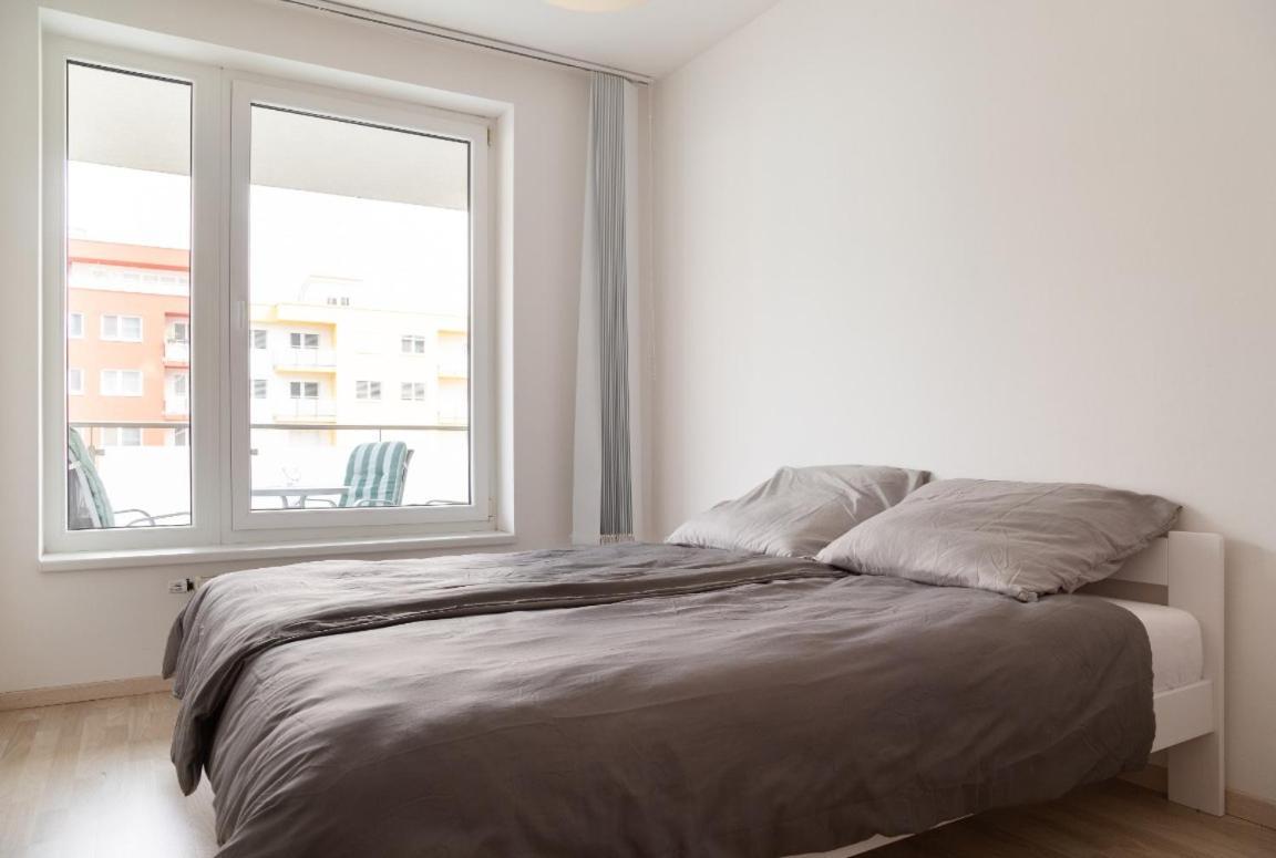 Great Tourist And Business Apartment Near Center บราติสลาวา ภายนอก รูปภาพ